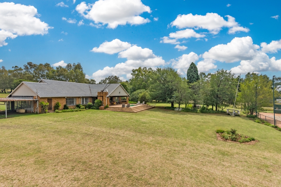 4 Bedroom Property for Sale in Vaaldam SH Free State